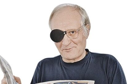 Pirate glasses, one eye closed, effectively improve vision