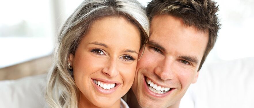 Man and woman with good vision after repair